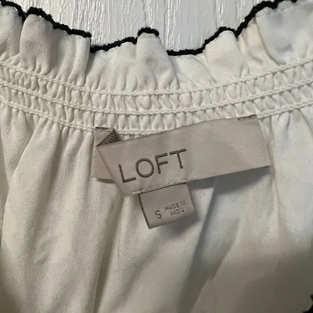 Loft Blouse  - Picture 4 of 4